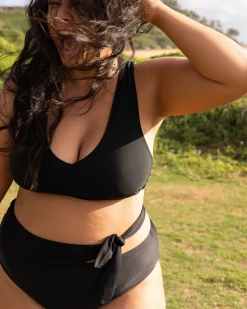 Nani Swimwear Swim Tops|Switch V Crop