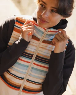 Nani Swimwear Outerwear|Tops|Trails Vest